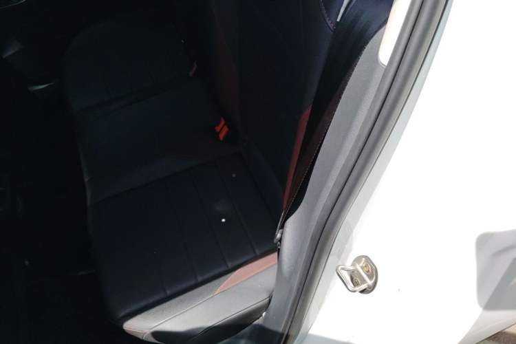 Used Volkswagen Bora 2020 1.5L Automatic Elite Version Left Rear Seat