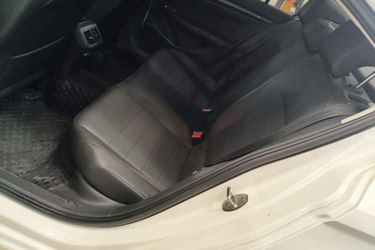 Used Volkswagen Bora 2020 1.5L Automatic Comfort Model Left Rear Seat