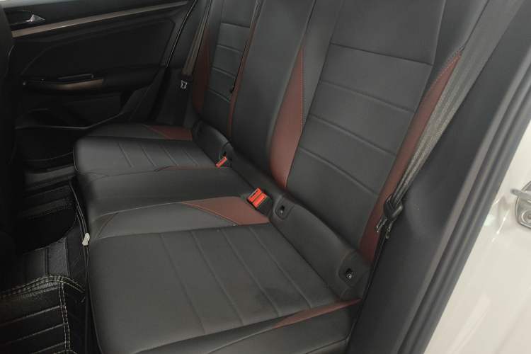 Used Volkswagen Bora 2020 1.5L Automatic Elite Version Left Rear Seat