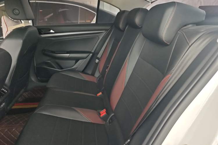 Used Volkswagen Bora 2020 1.5L Automatic Elite Version Left Rear Seat