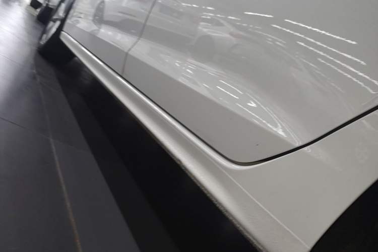 Used Volkswagen Bora 2020 1.5L Automatic Comfort Model Left Side Sill
