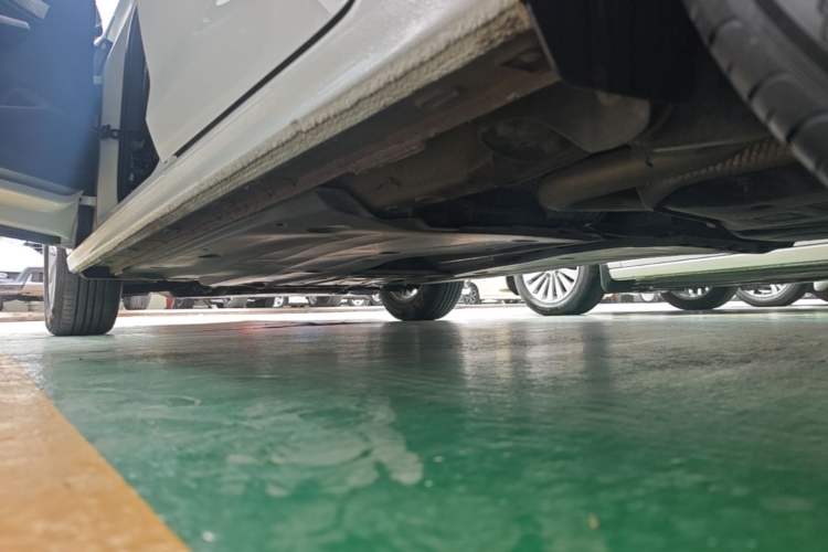 Used Volkswagen Bora 2020 1.5L Automatic Fashion Edition Left Side Sill
