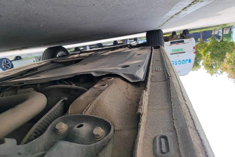 Used Volkswagen Bora 2020 1.5L Automatic Comfort Model Left Side Sill