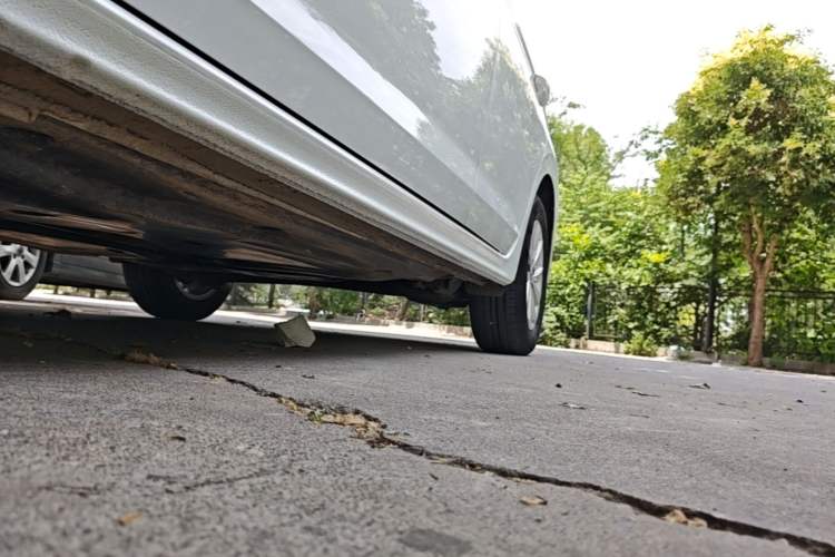 Used Volkswagen Bora 2020 1.5L Automatic Fashion Edition Left Side Sill