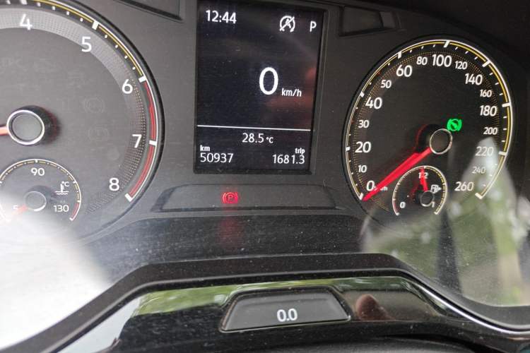 Used Volkswagen Bora 2020 1.5L Automatic Comfort Model Odometer Close Up