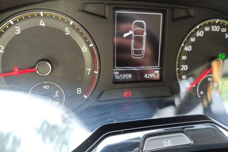 Used Volkswagen Bora 2020 1.5L Automatic Fashion Edition Odometer Close Up