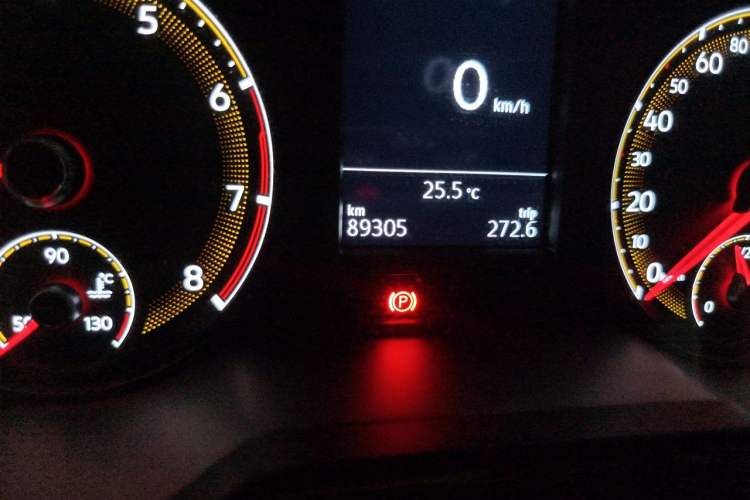 Used Volkswagen Bora 2020 280TSI DSG Elite Edition Odometer Close Up