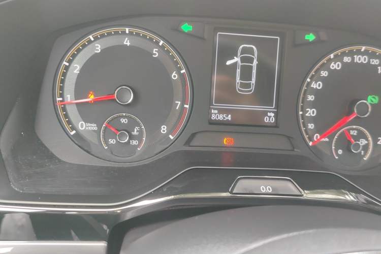Used Volkswagen Bora 2020 1.5L Automatic Comfort Model Odometer Close Up