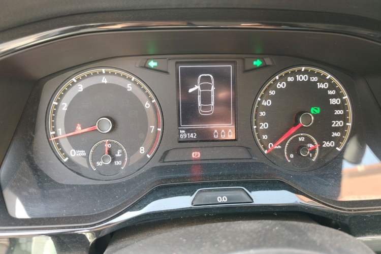 Used Volkswagen Bora 2020 1.5L Automatic Comfort Model Odometer Close Up