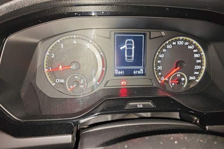 Used Volkswagen Bora 2020 1.5L Automatic Elite Version Odometer Close Up