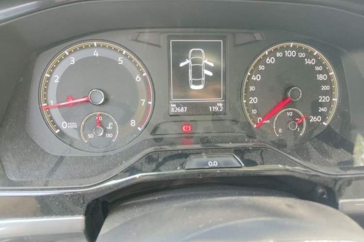 Used Volkswagen Bora 2020 1.5L Automatic Elite Version Odometer Close Up