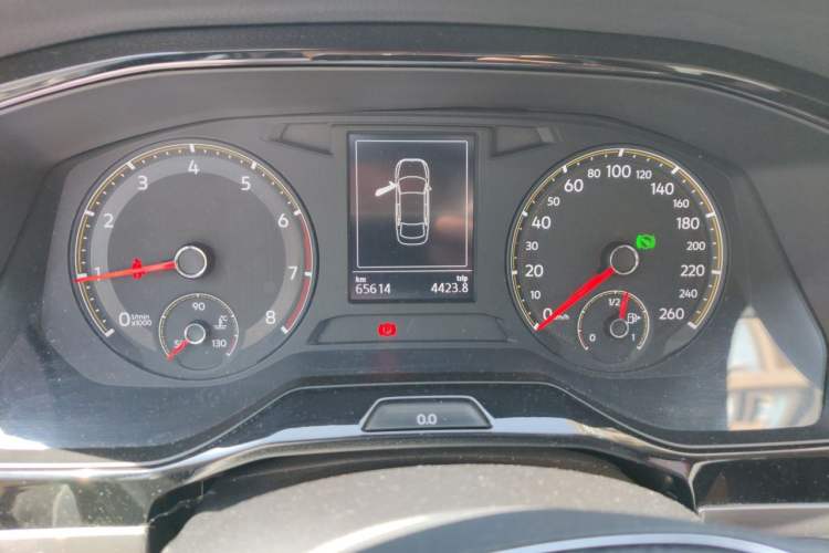 Used Volkswagen Bora 2020 1.5L Automatic Elite Version Odometer Close Up