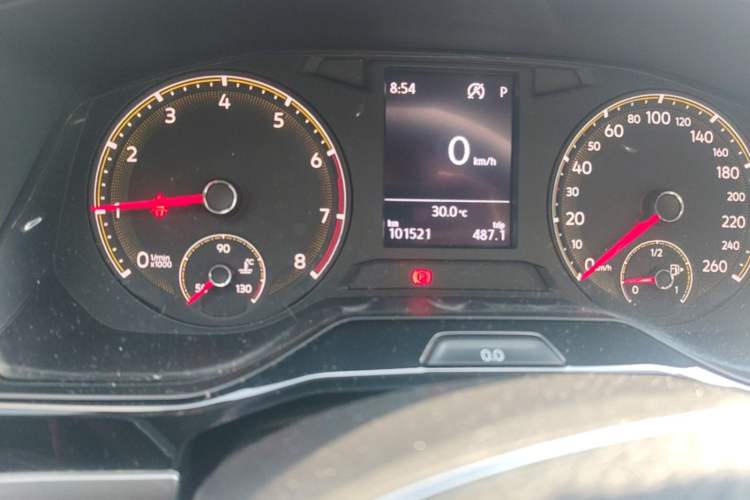 Used Volkswagen Bora 2020 1.5L Automatic Comfort Model Odometer Close Up