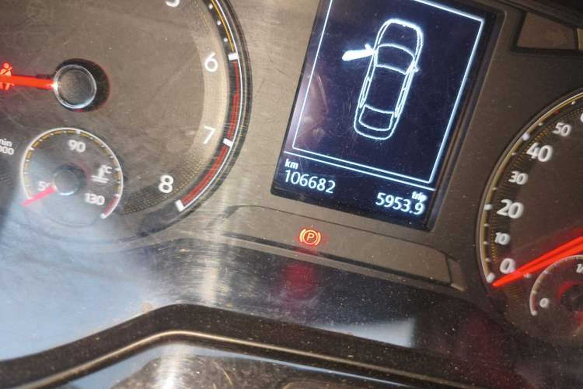 Used Volkswagen Bora 2020 1.5L Manual Fashion Edition Odometer Close Up
