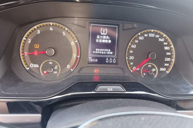 Used Volkswagen Bora 2020 1.5L Manual Comfort Version Odometer Close Up