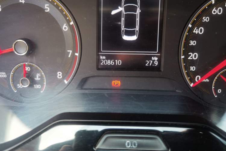 Used Volkswagen Bora 2020 1.5L Manual Fashion Edition Odometer Close Up