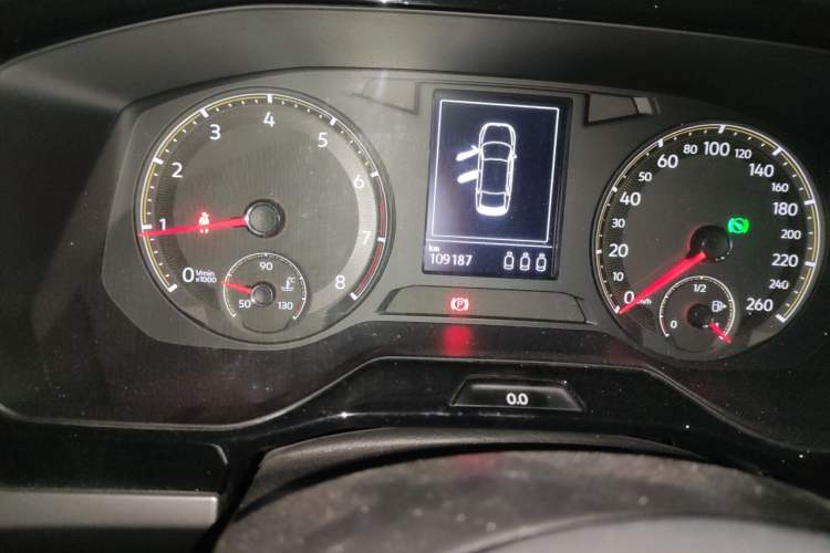 Used Volkswagen Bora 2020 1.5L Automatic Comfort Model Odometer Close Up
