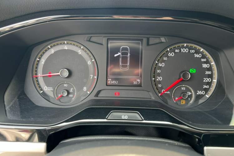 Used Volkswagen Bora 2020 1.5L Automatic Fashion Edition Odometer Close Up