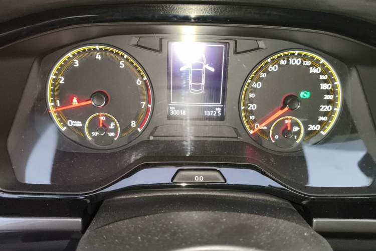 Used Volkswagen Bora 2020 1.5L Automatic Comfort Model Odometer Close Up