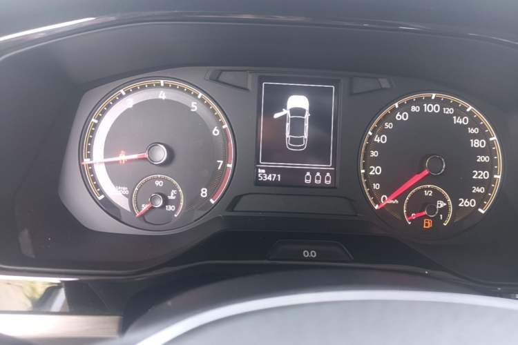 Used Volkswagen Bora 2020 1.5L Automatic Comfort Model Odometer Close Up
