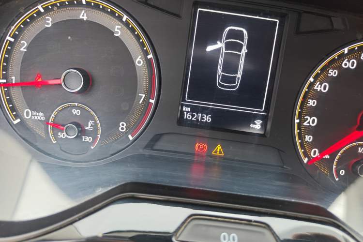 Used Volkswagen Bora 2020 1.5L Automatic Elite Version Odometer Close Up