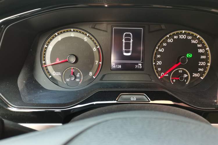 Used Volkswagen Bora 2020 1.5L Automatic Fashion Edition Odometer Close Up