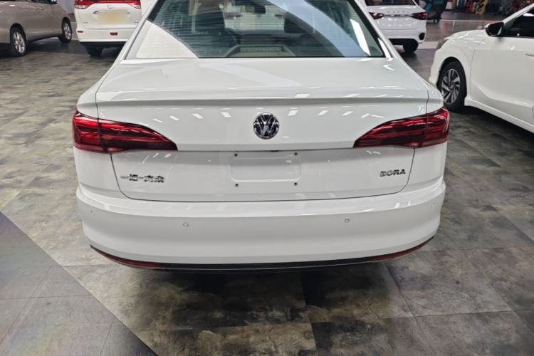 Used Volkswagen Bora 2020 1.5L Automatic Elite Version Rear