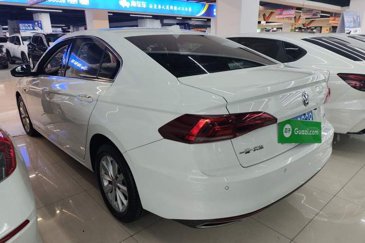 Used Volkswagen Bora 2020 1.5L Automatic Comfort Model Rear Left 45 Deg