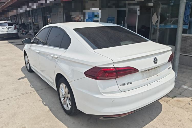 Used Volkswagen Bora 2020 1.5L Automatic Comfort Model Rear Left 45 Deg