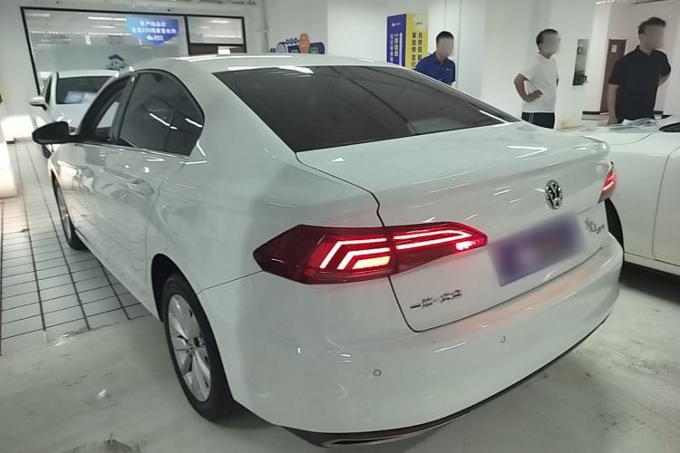 Used Volkswagen Bora 2020 1.5L Automatic Comfort Model Rear Left 45 Deg