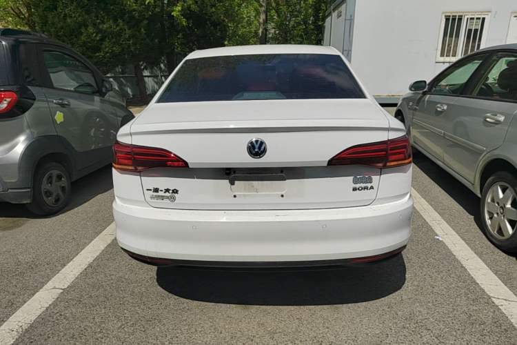 Used Volkswagen Bora 2020 1.5L Automatic Fashion Edition Rear