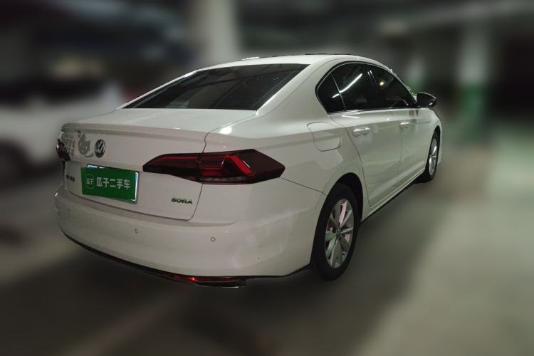 Used Volkswagen Bora 2020 1.5L Automatic Elite Version Rear Right 45 Deg