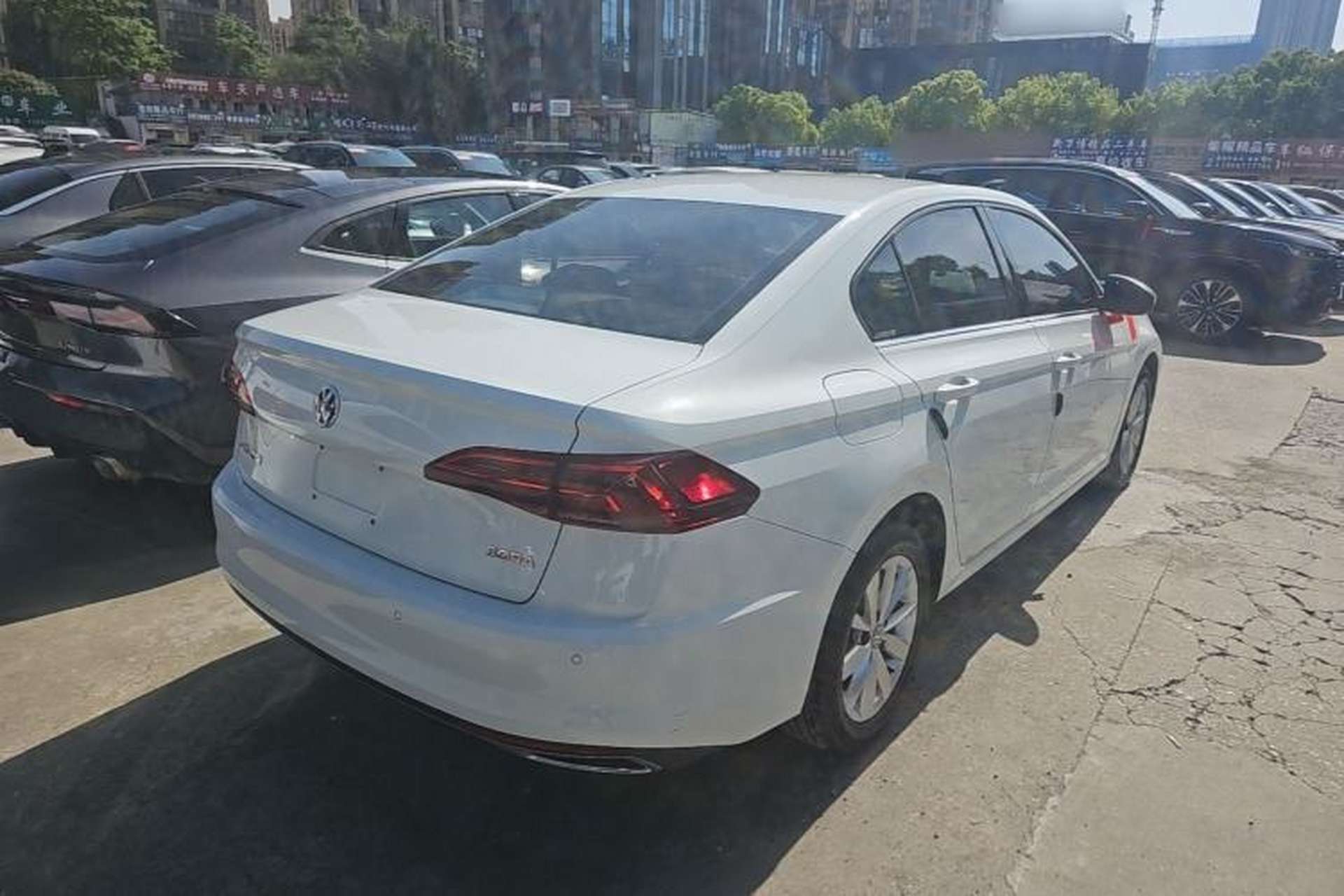 Used Volkswagen Bora 2020 1.5L Automatic Elite Version Rear Right 45 Deg