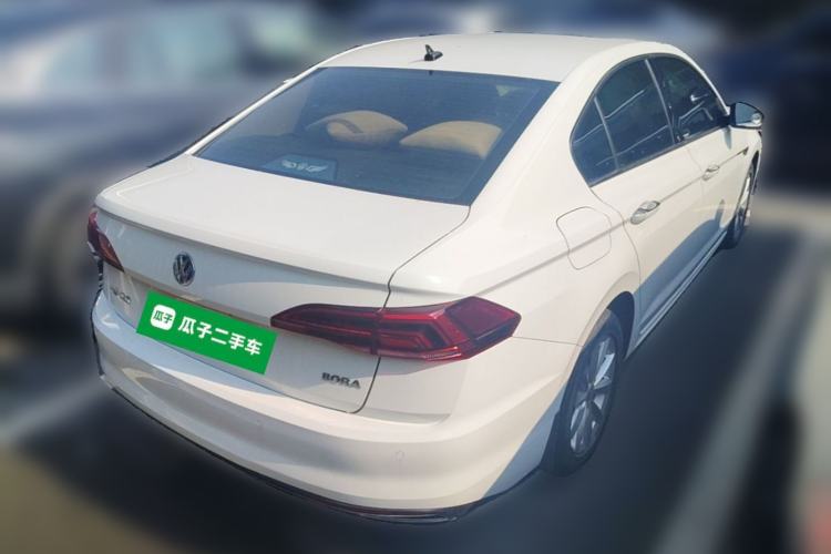 Used Volkswagen Bora 2020 1.5L Automatic Comfort Model Rear Right 45 Deg