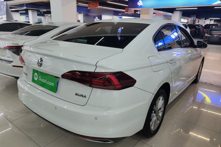 Used Volkswagen Bora 2020 1.5L Automatic Comfort Model Rear Right 45 Deg