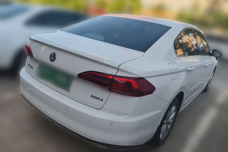 Used Volkswagen Bora 2020 1.5L Manual Comfort Version Rear Right 45 Deg