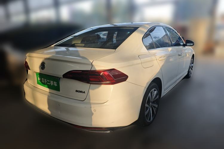Used Volkswagen Bora 2020 1.5L Automatic Comfort Model Rear Right 45 Deg