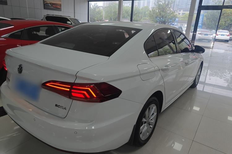 Used Volkswagen Bora 2020 1.5L Automatic Elite Version Rear Right 45 Deg