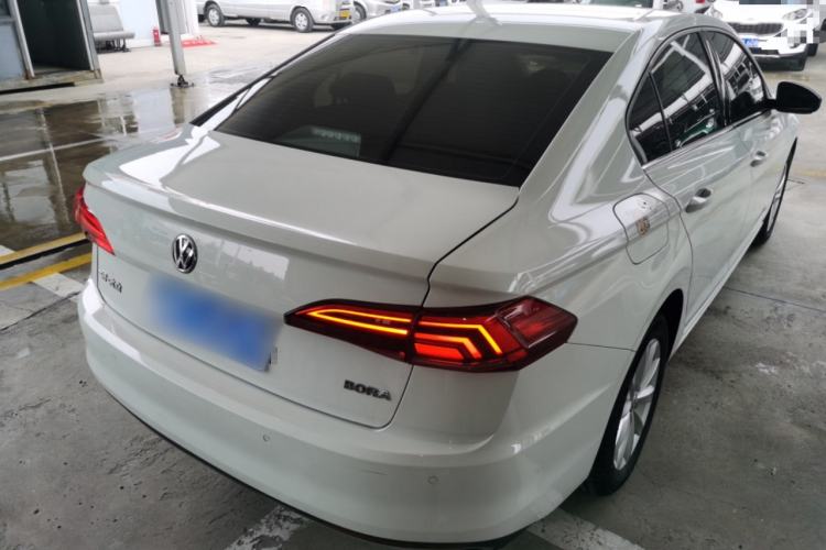Used Volkswagen Bora 2020 1.5L Automatic Comfort Model Rear Right 45 Deg