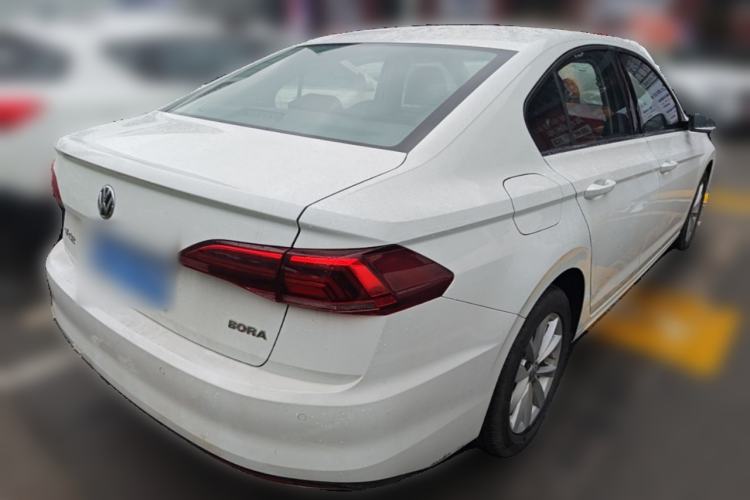 Used Volkswagen Bora 2020 1.5L Automatic Elite Version Rear Right 45 Deg