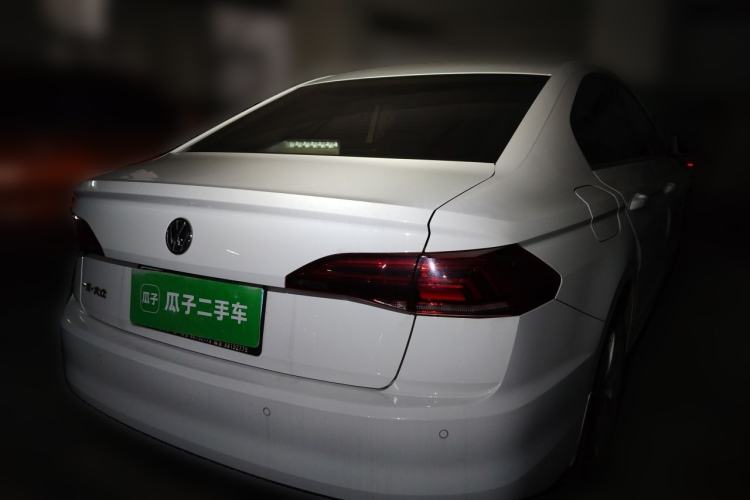 Used Volkswagen Bora 2020 1.5L Automatic Elite Version Rear Right 45 Deg