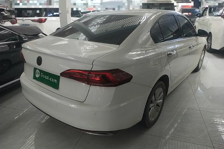 Used Volkswagen Bora 2020 1.5L Automatic Comfort Model Rear Right 45 Deg