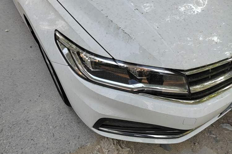 Used Volkswagen Bora 2020 1.5L Automatic Comfort Model Right Front Headlight