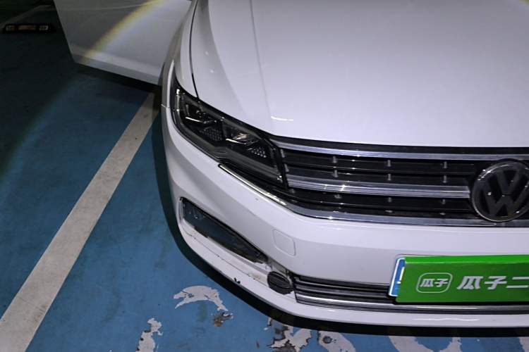 Used Volkswagen Bora 2020 1.5L Automatic Elite Version Right Front Headlight