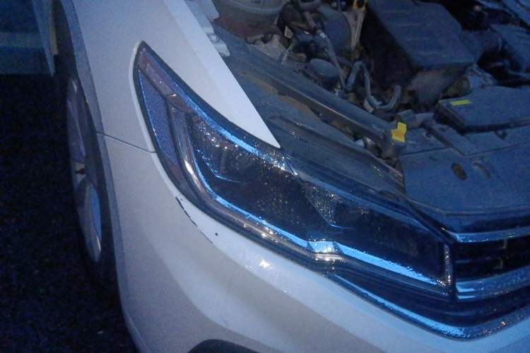 Used Volkswagen Bora 2020 1.5L Automatic Comfort Model Right Front Headlight