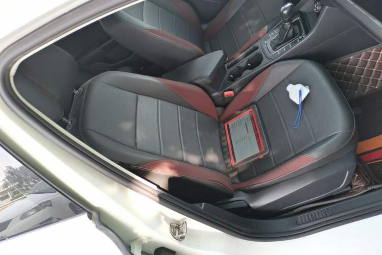 Used Volkswagen Bora 2020 1.5L Automatic Comfort Model Right Front Seat