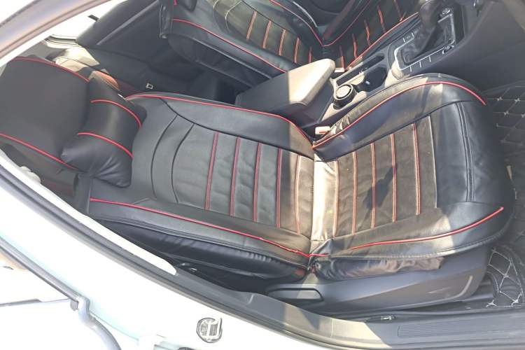 Used Volkswagen Bora 2020 1.5L Automatic Comfort Model Right Front Seat
