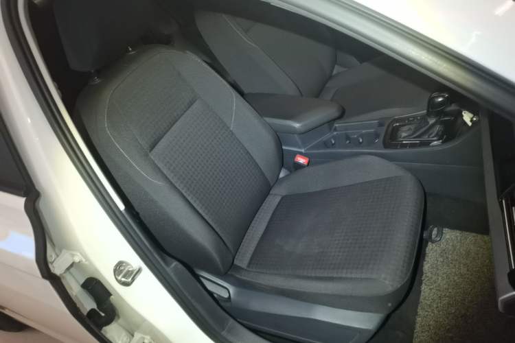 Used Volkswagen Bora 2020 1.5L Automatic Fashion Edition Right Front Seat
