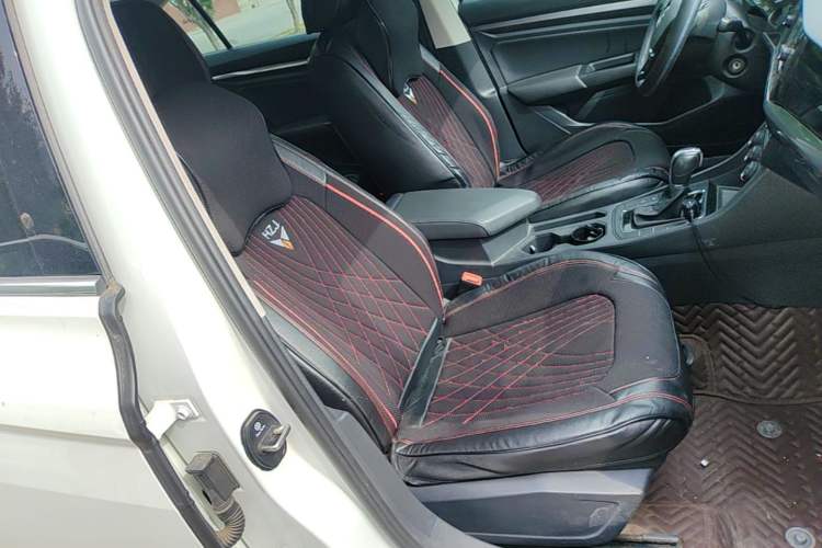 Used Volkswagen Bora 2020 1.5L Automatic Comfort Model Right Front Seat