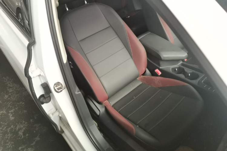 Used Volkswagen Bora 2020 280TSI DSG Elite Edition Right Front Seat